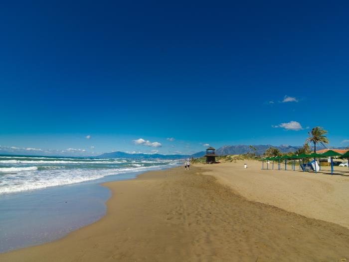 Small and clean beach of Playa de la Vibora