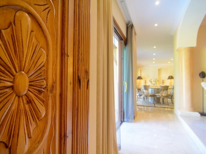 Bedroom door made by elegant carved wood