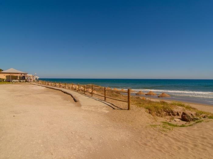 Playa de la Vibora fine sand beach at 270m