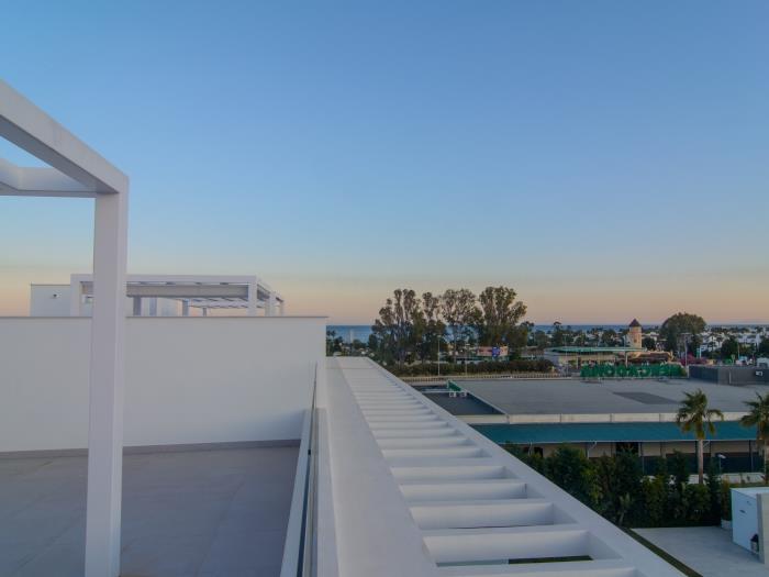 Solarium with sea views and urbanization views