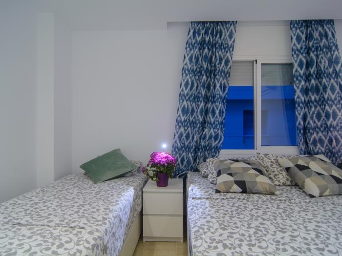 Double bed (150x200cm) and double bed (90x200cm)